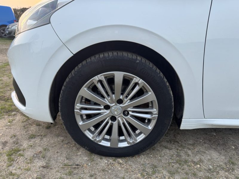 PEUGEOT 208 1.2 VTI 82 1199CM3 82CV  2016