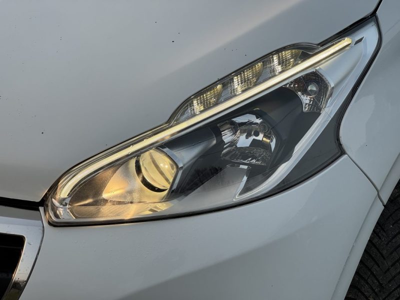 PEUGEOT 208 1.2 VTI 82 1199CM3 82CV  2016