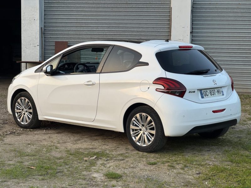 PEUGEOT 208 1.2 VTI 82 1199CM3 82CV  2016