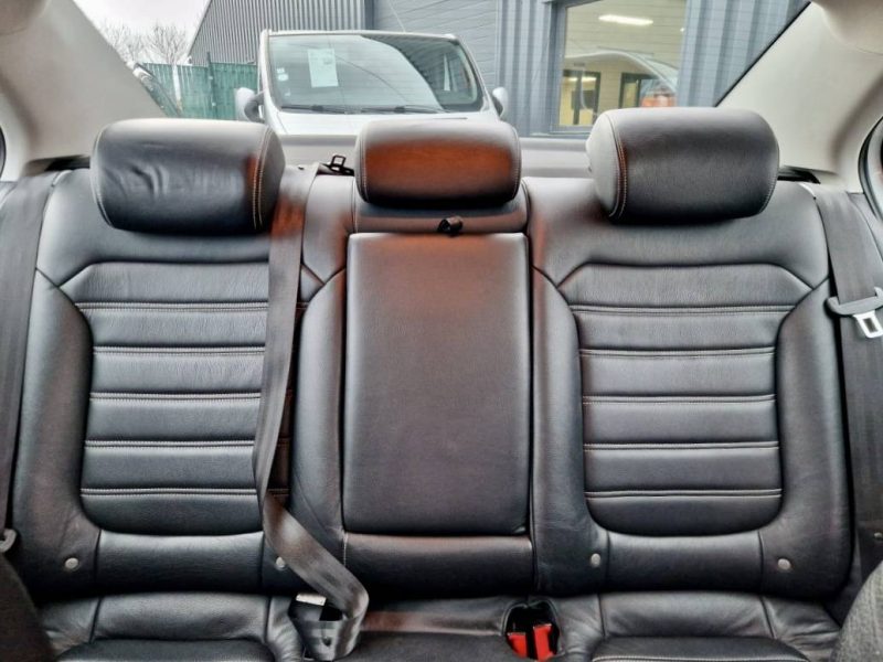 VOLKSWAGEN JETTA II 1.4L TSI 16V 150CV HYBRIDE_BOITE_AUTO DSG7 *CARAT* / Révisée&Garantie 
