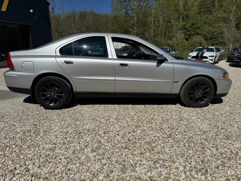 VOLVO S60 D5 2.4 GEARTRONIC 185 CV BOÎTE AUTO 2006