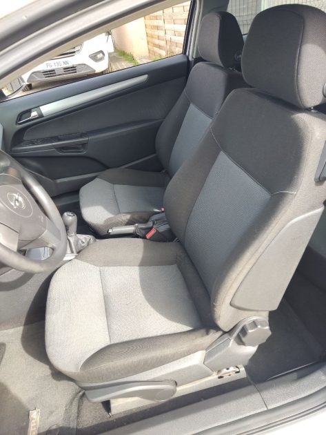 OPEL ASTRA H GTC 1.6 L 105CV GARANTIE 3 MOIS GTC  2005