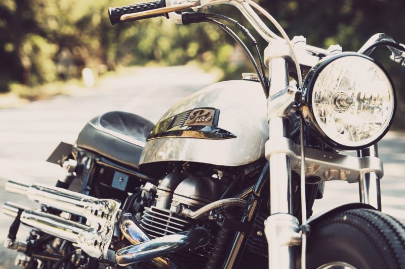 TRIUMPH BONN.T100 PURE MOTORCYCLE 2004