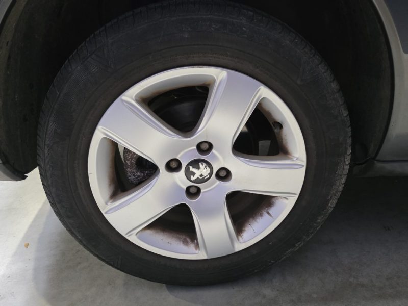 PEUGEOT 3008 1.6 e-HDi115 Business Pack ETG6 / DISTRI OK