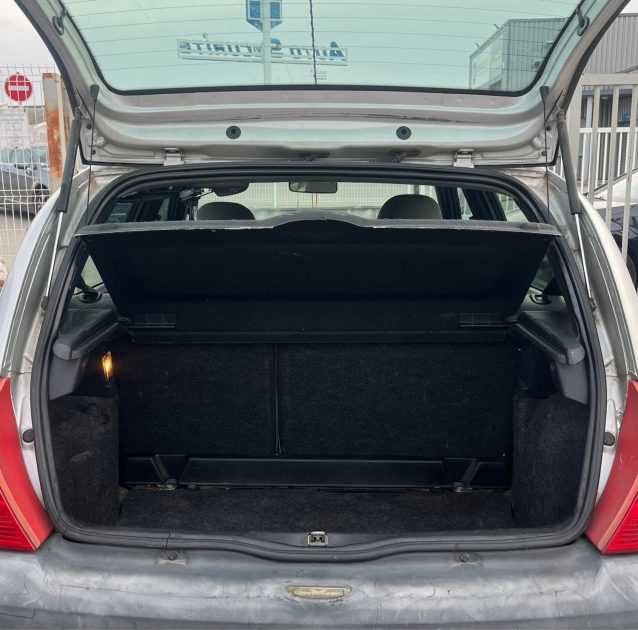 Renault Clio 1.2i 75 Ch Garantie 