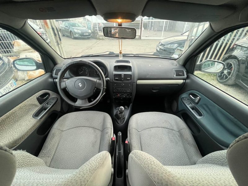 Renault Clio 1.2i 75 Ch Garantie 