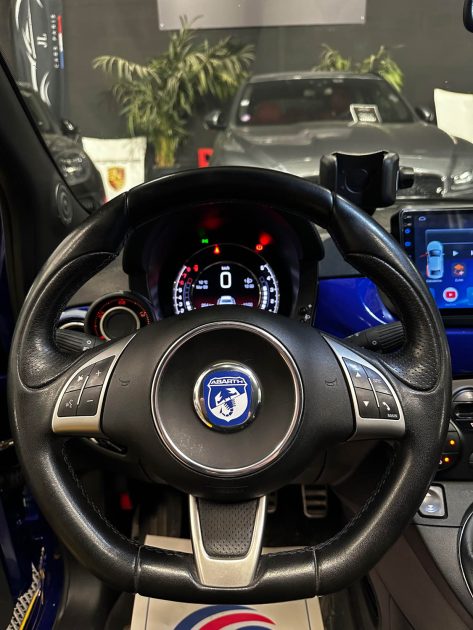 MAGNIFIQUE FIAT ABARTH 500 1.4 TB 140 CH  (FULL SUIVI D'ENTRETIEN, TOIT OUVRANT, CARPLAY)