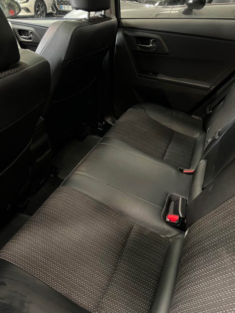 MAGNIFIQUE TOYOTA AURIS 136H  (TOIT PANORAMIQUE, CAMÉRA DE RECUL, SIÈGES CHAUFFANTS )⭐️⭐️⭐️⭐️⭐️