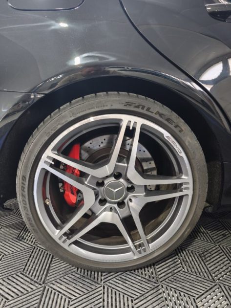 MERCEDES CLS 63 AMG PACK PERFORMANCE 558CV ENTRETIEN MERCEDES 