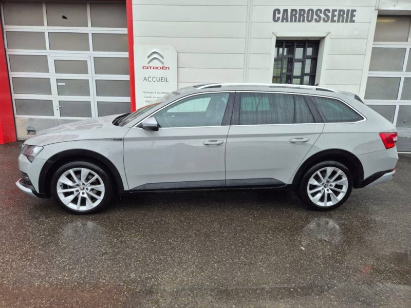 SKODA SUPERB COMBI 2.0 TDI 150 SCR DSG7 SCOUT 2021