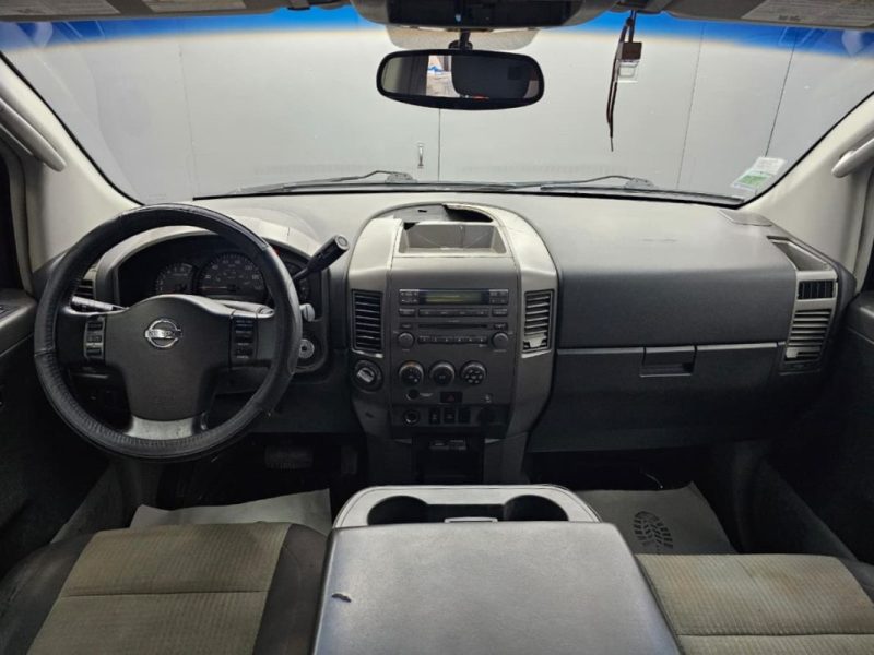 NISSAN TITAN 5.6 2004