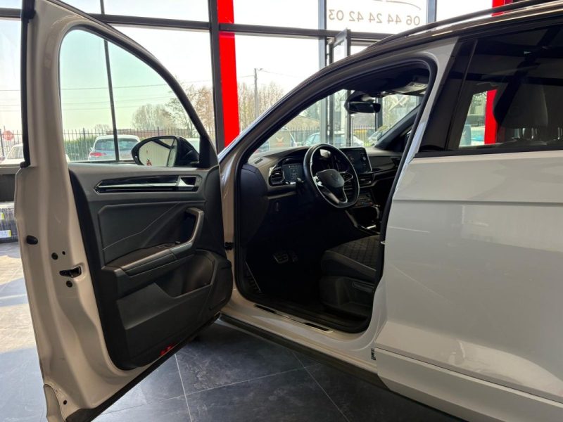 🔹 Volkswagen T-Roc 2.0 TDI 150 Ch R-Line DSG 7✨Toit ouvrant panoramique🎥 Caméra de recul 