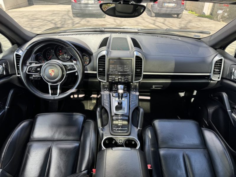 PORSCHE CAYENNE 3.0 262CH DIESEL 2015