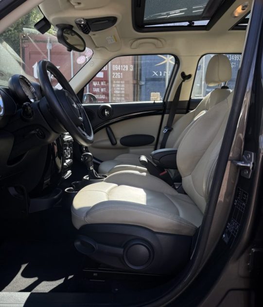 MINI Cooper COUNTRYMAN PACK CHILI 122CH BVA / Toit ouvrant / Radar de recul 