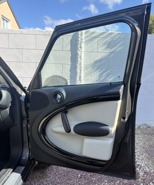 MINI Cooper COUNTRYMAN PACK CHILI 122CH BVA / Toit ouvrant / Radar de recul 