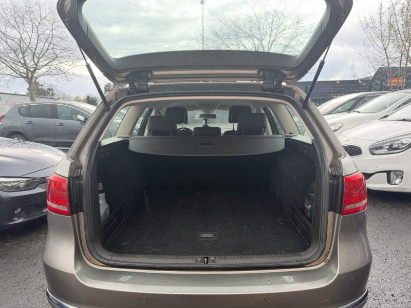 VOLKSWAGEN PASSAT 1.6 TDI 105 CV - GARANTIE 12 mois - Confortline