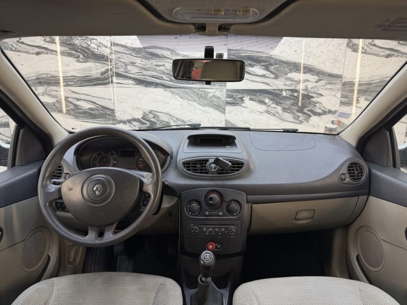 RENAULT CLIO 3 1.2I - 16V 2005