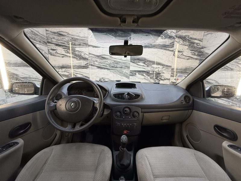RENAULT CLIO 3 1.2I - 16V 2005