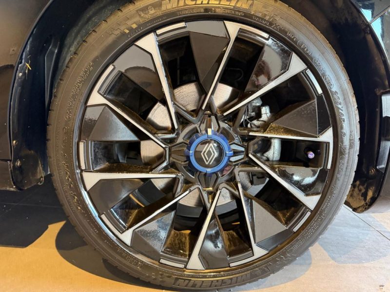 RENAULT CLIO E-TECH 145 ESPRIT ALPINE / CAMERA 360° / ENTRETIEN RENAULT  2024