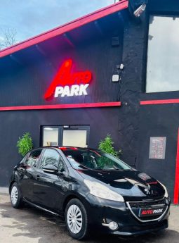 PEUGEOT 208 1.4 HDI - Paiement en 3x/4x/10x ✅