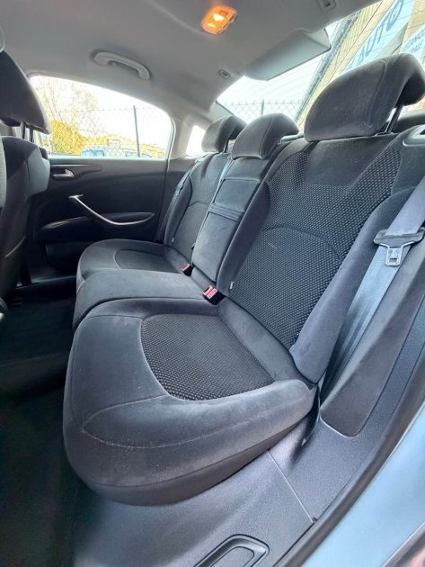 CITROEN C5 2.0 140CH CONFORT  HYDRACTIVE - ATTELAGE 