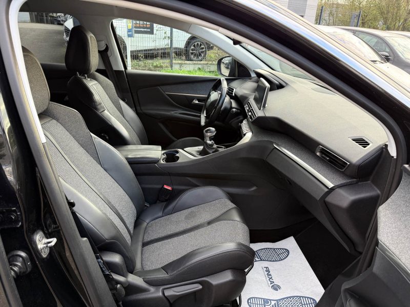 PEUGEOT 3008 II 1.5 BlueHDi 130 S&S EAT8 Allure - Révisée & Garantie 6 mois - Caméra & GPS