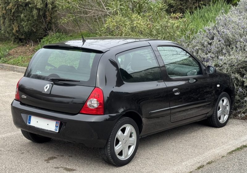 RENAULT CLIO 1.2 75 Ch CAMPUS DYNAMIQUE 