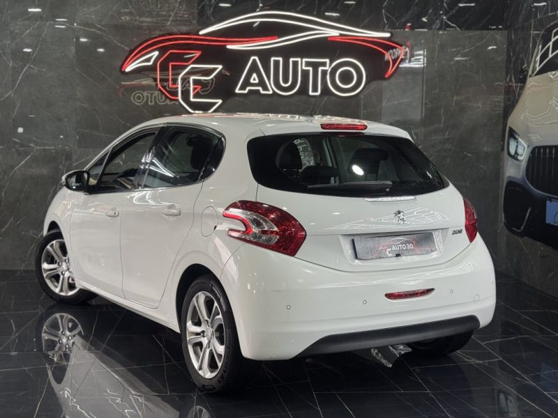PEUGEOT 208 1.2 PURETECH ACTIVE S&S ETG5 5P 2015