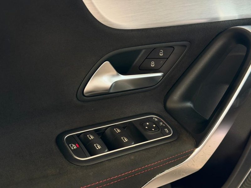 MERCEDES CLASSE A 35 AMG 306CH 4MATIC 7G-DCT SPEEDSHIFT AMG 19CV 2020