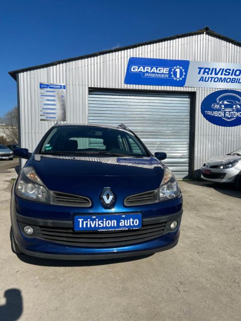 RENAULT CLIO 1.2 ESSNCE GRANDTOUR 75CH 2008