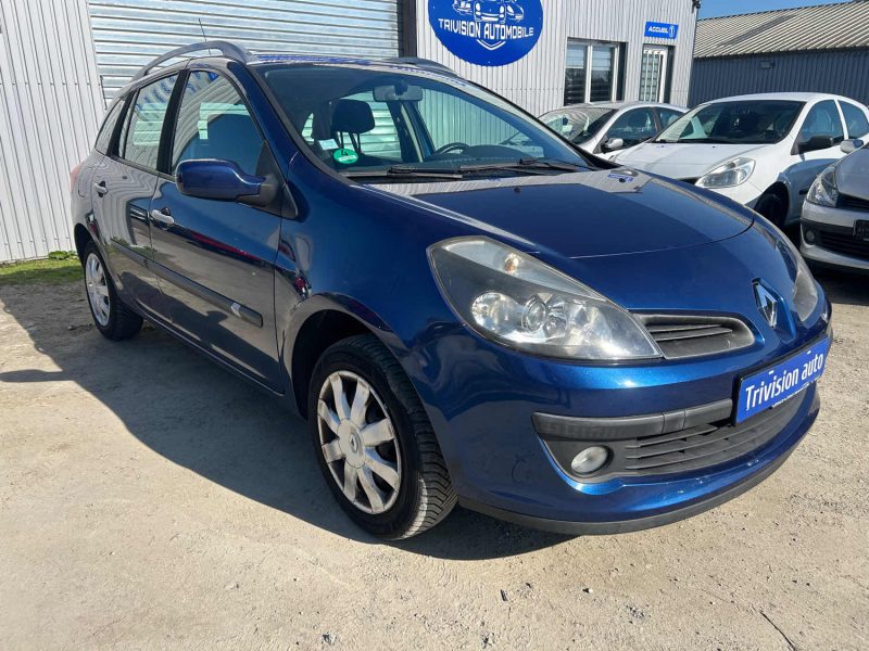 RENAULT CLIO 1.2 ESSNCE GRANDTOUR 75CH 2008