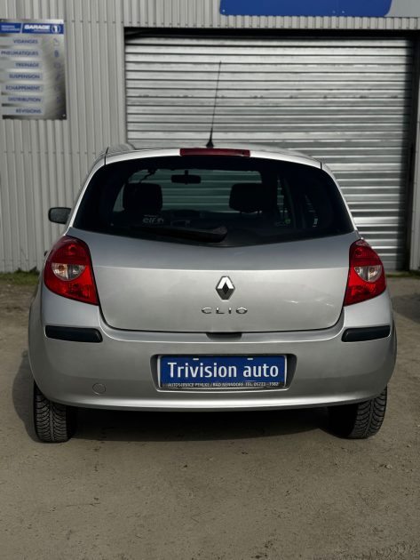 RENAULT CLIO 1.2 ESSENCE 75CH 2008