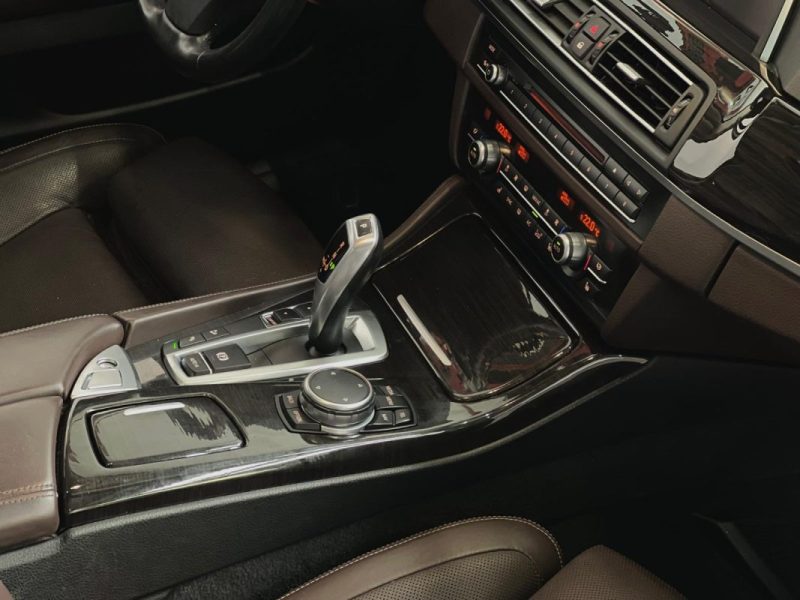 BMW SERIE 5 535D 313CH XDRIVE LUXURYLINE 