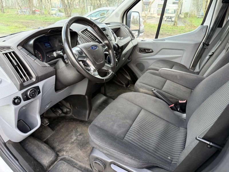 Ford Transit L2H2 T350 2.2 TDCi 155ch Ambiente / Attelage / Clim / Révisée & Garantie 6 mois.