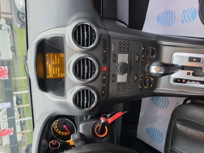 OPEL ANTARA 2.0 CDTI COSMO 4X4 2007 - 106820 KM