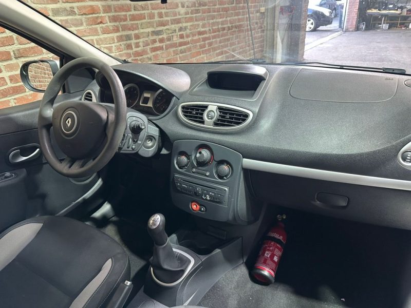 RENAULT CLIO 3 1.5 dCi 90CV 2011