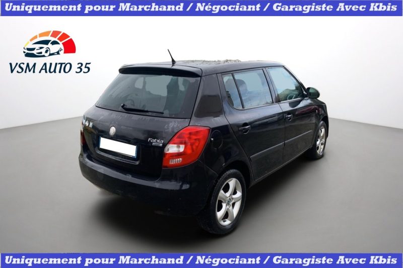 SKODA FABIA II 1.4 TDI 80CV Sport BVM5 Marchand/Export