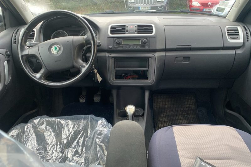 SKODA FABIA II 1.4 TDI 80CV Sport BVM5 Marchand/Export