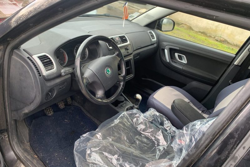 SKODA FABIA II 1.4 TDI 80CV Sport BVM5 Marchand/Export