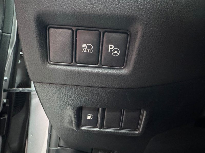 TOYOTA C-HR  HYBRIDE 122cv COLLECTION + MARCHE PIEDS/1 ERE MAIN/TVA RECUPERABLE