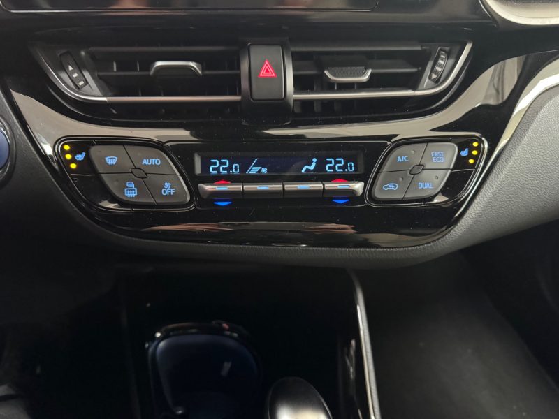 TOYOTA C-HR  HYBRIDE 122cv COLLECTION + MARCHE PIEDS/1 ERE MAIN/TVA RECUPERABLE
