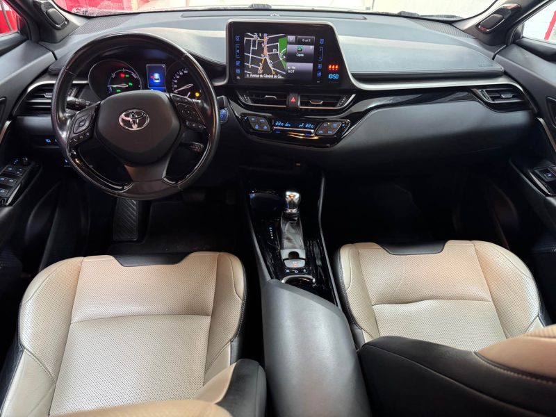 TOYOTA C-HR  HYBRIDE 122cv COLLECTION + MARCHE PIEDS/1 ERE MAIN/TVA RECUPERABLE