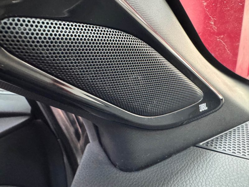 TOYOTA C-HR  HYBRIDE 122cv COLLECTION + MARCHE PIEDS/1 ERE MAIN/TVA RECUPERABLE