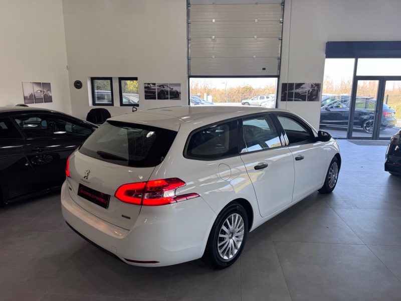 PEUGEOT 308 II 1.6 BLUEHDI 120cv / 1 ERE MAIN / DISTRIBUTION NEUF