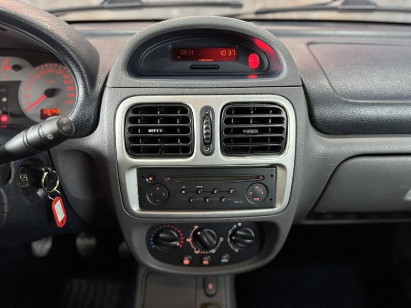 RENAULT CLIO II 2.0 16V SPORT 2000