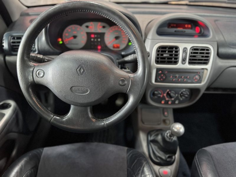 RENAULT CLIO II 2.0 16V SPORT 2000