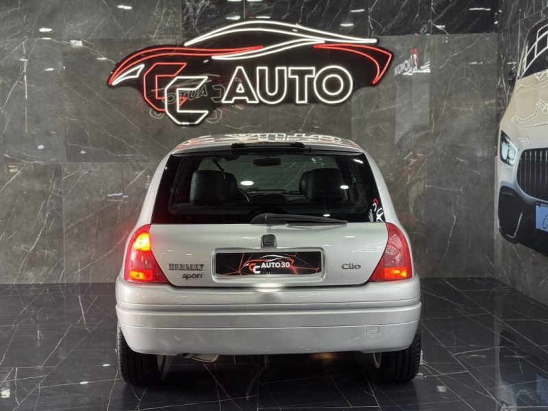 RENAULT CLIO II 2.0 16V SPORT 2000