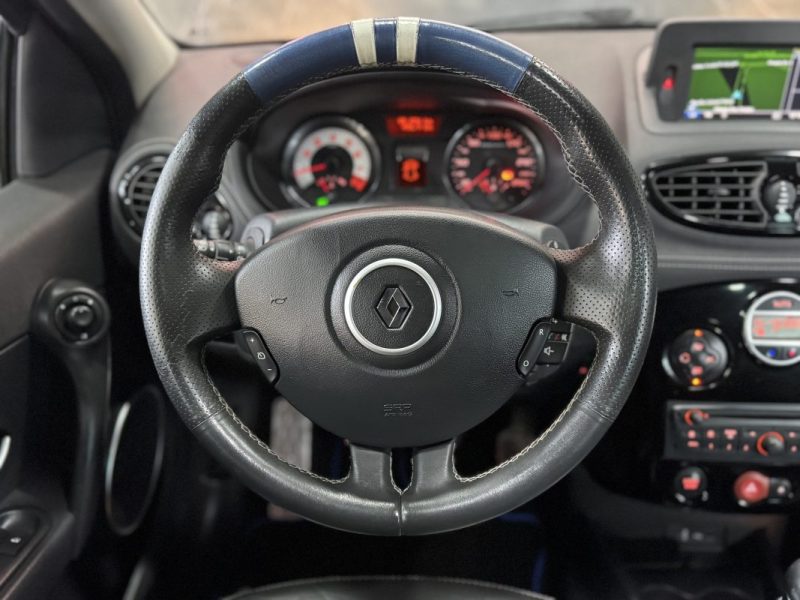 RENAULT CLIO III RENAULT SPORT Gordini RS CUP 2.0 16V 2011