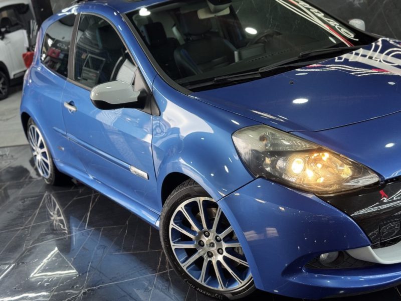 RENAULT CLIO III RENAULT SPORT Gordini RS CUP 2.0 16V 2011