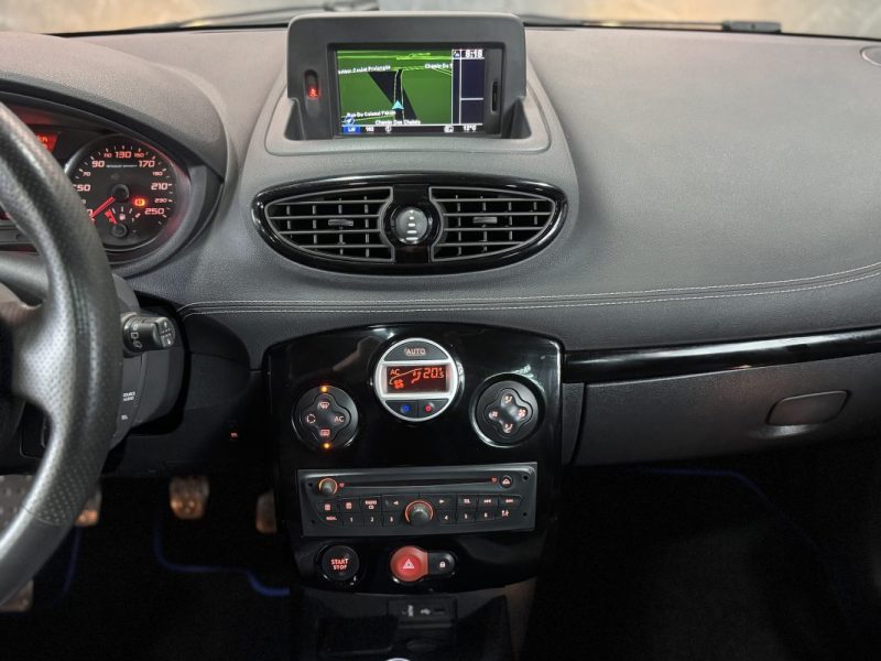 RENAULT CLIO III RENAULT SPORT Gordini RS CUP 2.0 16V 2011